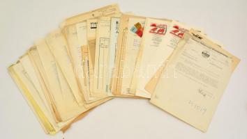 cca 1935-1948 Vegyes okmány tétel, fejléces számlák, levélpapírok, levelek, stb., 98 db