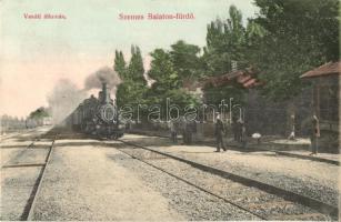 Balatonszemes, Faluszemes; Vasútállomás, vasutasok, gőzmozdony. Berliner Salamon kiadása (EK)