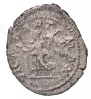 Római Birodalom / Róma / Caracalla 201-206. Denár Ag (2,65g) T:2,2- 
Roman Empire / Rome / Caracall...