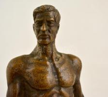 Munkás, bronz szobor, jelzés nélkül, m: 28,5 cm