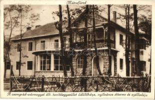 12 db RÉGI magyar városképes lap, köztük Balatonaliga, Balatonmáriafürdő, Mátraháza, Győr, Kecskemét...