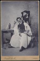 cca 1890-1900 Balogh Viktor, felvidéki birtokos (Podluzsány (Berekalja/Podlužany)) népies viseletben, keményhátú fotó, Kaposvár, Langsfeld Mór M. műterméből, 20,5x13,5 cm közötti méretben