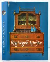 Voit Pál (szerk.): Régiségek könyve. Bp., 1983, Gondolat. Kiadói egészvászon kötés, szakadt papír védőborítóval, egyébként jó állapotban.