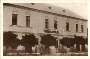 Vágfarkasd, Forcas, Vlkad nad Váhom, Vlcany; Fogyasztási Szövetkezet üzlete. A. Brunner kiadása / cooperative shop