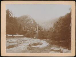 cca 1900 Magas-Tátra, Ági-völgy, fotó, hátoldalon feliratozva, kartonra ragasztva, 9×12 cm