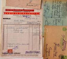 cca 1862-1943 Vegyes papírrégiség tétel: számlák, bizonyítvány, reklámlapok, stb., érdekes anyag