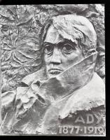 2 db minikönyv - Ady 1877-1919. Bp., 1977, Corvina. Kiadói műbőr kötés, jó állapotban, díszdobozban ...