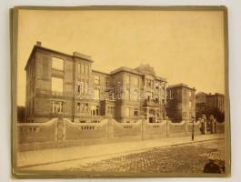 cca 1910 Budapest, Magyar Kir. Tudományegyetem klinikáiról készült fotók, III. sz. Belklinika, szemk...