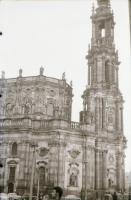 Városi életképek a régi NDK-ból (Berlin, Rostock, Drezda, stb,), fotónegatívok tasakban