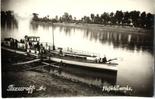 ~1937 Tiszaroff, Hajóállomás, Hortobágy motoros személyhajó. photo