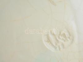 Hollóháza virágmintás kerámia tál, kézzel festett, jelzett,  lepattanással, d: 22,5 cm