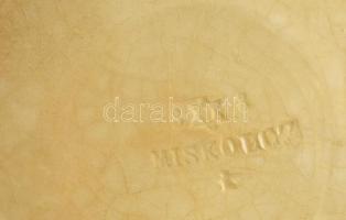 Miskolc virágmintás kerámia tál, kézzel festett, jelzett,  lepattanással, d: 22,5 cm