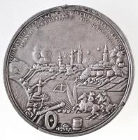 ~1686. "Buda visszafoglalása" jelzetlen Ag? emlékérem " BUDA, ASTU, CAPTA, A SOLY" - MANNOo1541o D 2oSEPTo- oVI RECUPERATA, A LEOPOL - DOo 1686 EODoDIE / EIICITUR NIDO, NIDUM QUI CEPIT INQUEoNON PARIT OVA DRACO, SED RAPIT: ERGO CADA - EXESTO RAPTOR INIQVUSo" (35,05g/45mm) T:2-,3 több ph., fülnyom Hungary ~1686. "The Siege of Buda" unmarked Ag? commemorative medal (35,05g/45mm) C:VF,F several edge errors, ear mark