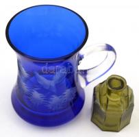 Kék üvegpohár, hámozott, metszett díszítéssel, hibátlan, m: 13 cm + zöld tintásüveg, hibátlan, m: 6,...