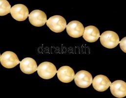 Igazgyöngy nyaklánc ezüst lezáróval, zafírral, csomózottan fűzött, 34,8 g / Pearl  necklace with sil...