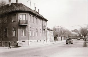 1980 Kecskemét, Batthyány utca és Kisfaludy utca, 50 db szabadon felhasználható vintage negatív, 24x...