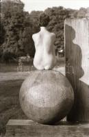 cca 1978 Többen voltak több helyszínen, szolidan erotikus felvételek, 34 db vintage negatív, 24x36 m...