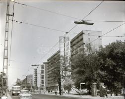1969 Budapest, X. ker., Kőbánya, épületek, utcák, változások, 21 db szabadon felhasználható, vintage...