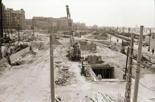 1981. május 12. Budapest, Árpád híd egyik elemének beemelése és a Petőfi híd pesti oldalának átépíté...