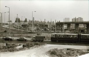 1982. szeptember 15. Budapest, az M3-as autópálya bevezető szakaszának építése a Hungária úti csomóp...