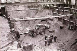 1985. december 11. Budapest, Turbina utca, Rákos patak és Gyöngyösi út környéke a metróépítés felszí...