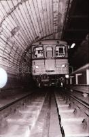 1986. november 18. Budapest, HÉV az alagútban és összetörve, 39 db szabadon felhasználható, vintage ...