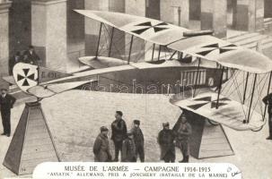 Musée de lArmée - WWI German fighter aircraft, military museum (kopott sarkak / worn corners)