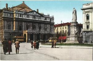 Milano, Milan; Piazza della Scala con la facciata del Teatro / square, theater, trams