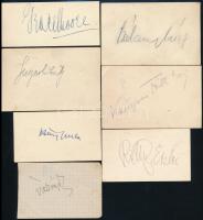 7 db vegyes aláírás, színésznők, stb., pl. Szentgyörgyi Elvira
