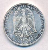 Németország 1995J 10M Ag "Frauenkirche" T:1-
Germany 1995J 10 Mark Ag "Frauenkirche&...