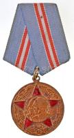 Szovjetunió 1968. 50 éves a Szovjet Fegyveres Erők sárgaréz kitüntetés mellszalagon T:2 patina Soviet Union 1968. 50 Years of the Armed Forces of the USSR brass medal with ribbon C:XF patina