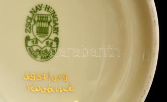 Zsolnay váza, kézzel festett, jelzett, apró kopásokkal, m: 26 cm