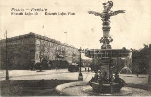 Pozsony, Pressburg, Bratislava; Kossuth Lajos tér, villamos / square, tram (Rb)