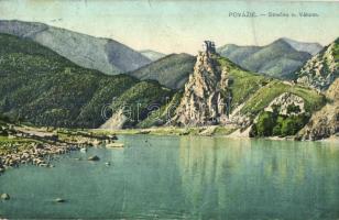 Sztrecsnó, Sztrecsény, Strecno (Tátra); Vár romladék a Vágnál / castle ruins by River Váh, Povazie