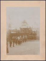 1918 Debrecen, IV. Károly látogatása alkalmából felállított díszsátor, Gergey Ernő műépítész felvétele, kartonra kasírozva, hátoldalán feliratozva, 17x12 cm