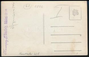 cca 1930 Keszthely, bálozók, fotólap Korompay műterméből, hátulján feliratozva, 9×14 cm