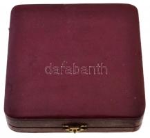 Csíkszentmihályi Róbert (1940-) 1986. "Eötvös Loránd-díj" Br érem, eredeti tokban (67mm) T...