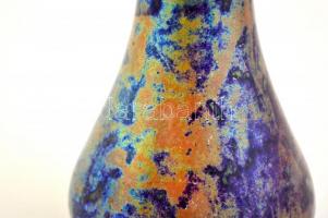 Csihalek Baja eozin mázas nyakas díszváza, porcelánfajansz, jelzett, kopott, m: 15,5 cm