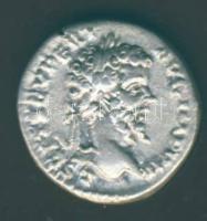 Római Császárság Septimus Severus 193-211. Denár Ag T:2/3+