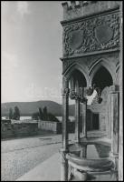 Magyarországi várak: Diósgyőr, Visegrád, Kisnána, Boldogkőváralja, stb., 11 db sajtófotó, hátuljukon...