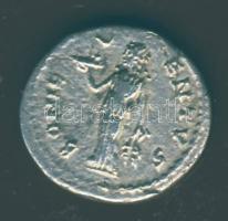 Római Császárság Septimus Severus 193-211. Denár Ag T:3