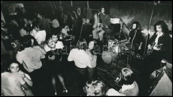 cca 1960-1970 Magyarországi életképek, 10 db sajtófotó (Fábri Péter), hátuljukon feliratozva, kb. 18...