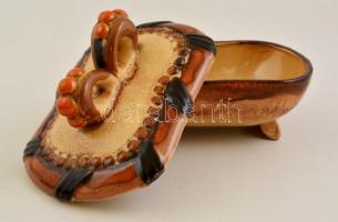 Dobozka, mázas kerámia, jelzés nélkül, hibátlan, 20×14 cm