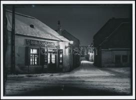 Tabán, Farkas bácsi bor és sörcsanoka az 1930-as években. Modern nagyítás. 24x18 cm