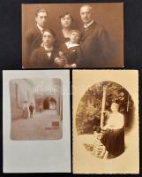 cca 1900-1960 Vegyes papírrégiség tétel: közte fotók, reklám nyomtatványok, italcímke, okmányok