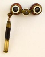 Régi színházi látcső, bőr borítással, fogantyúval, karcos üveggel, 12x5 cm