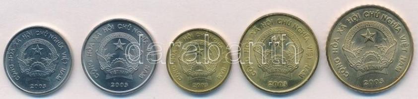 Vietnam 2003. 200D-5000D (5xklf) T:1,1-
Viet Nam 2003. 200 Dong - 5000 Dong (5xdiff) C:UNC,AU