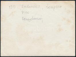 1915 Radomsko (Lengyelország), a piac a templommal, fotó, hátulján feliratozva, 9×12 cm
