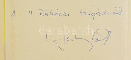 cca 1981 A "II. Rákóczi Ferenc" autótaxi szocialista brigád brigádnaplója fényképekkel, be...