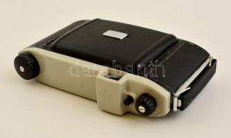 cca 1955 Kodak Junior I fényképezőgép Kodette III zárral, eredeti bőr tokjában, jó, működőképes álla...